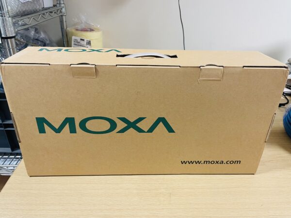 Moxa NPort 5650-16/UK