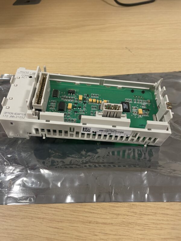 Schneider Electric 172JNN21032 RS2/RS485 Serial Adapter