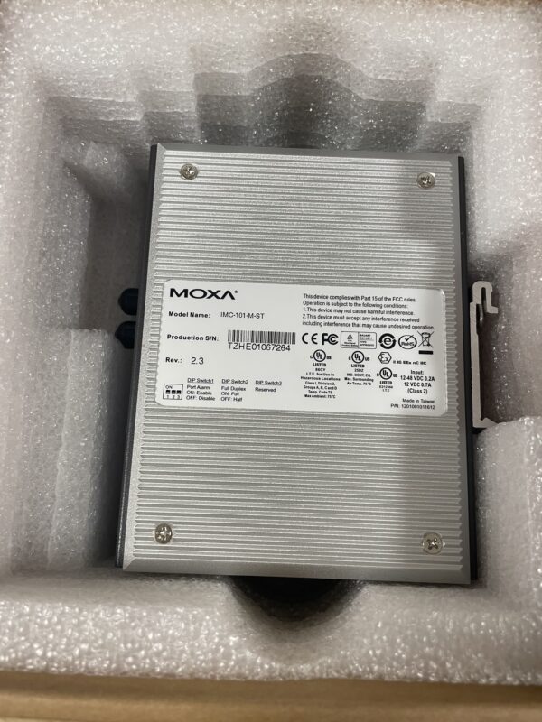 IMC-101-M-ST Moxa Media Converter