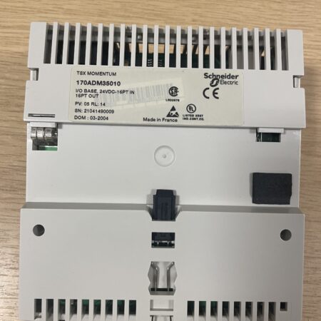 Schneider Electric 170ADM35010 TSX Momentum Serial Option Adapter RS232/485 + RTC & Battery