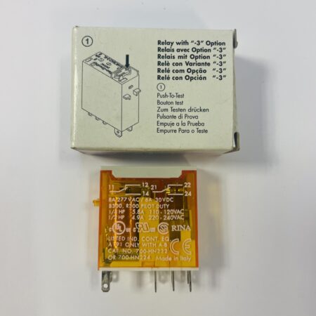 Allen-Bradley 700-HK32A2 Control Relay – 240 V AC Coil, 8A, New in Original Packaging
