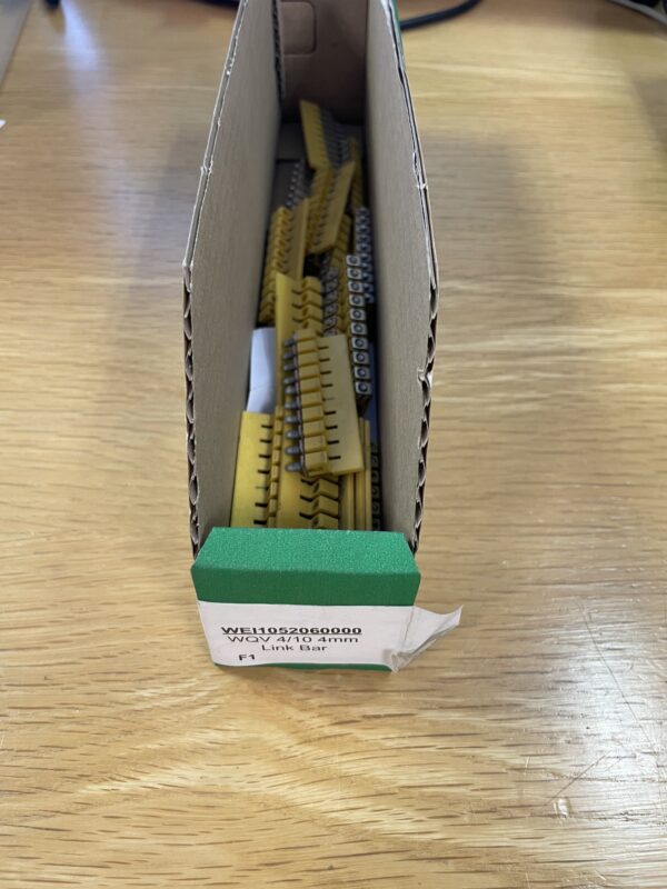 Weidmuller 1052060000 Jumper Bar, 10-Pole, WQV 4/10 Series Connector – Qty 20