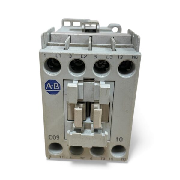 Allen-Bradley 100-C09*10 100C Contactor - Used