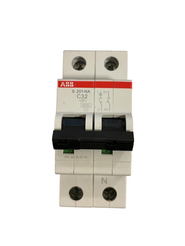 ABB - 2CDS251103R0324 MCB 2 Poles, 32 A, 230 V ac, 6 kA - Used
